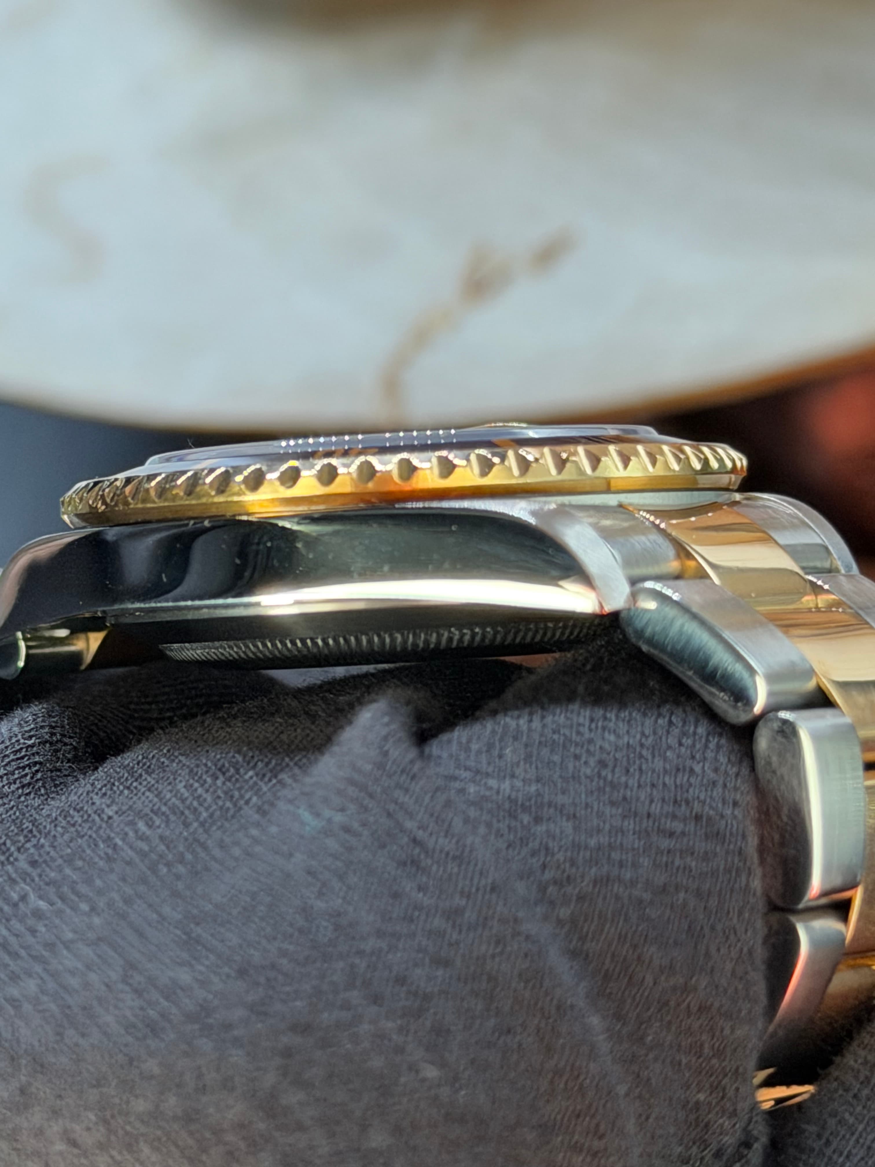 Rolex Submariner Date "Bluesy" COMPLETELY FULL SET RARE - view 14