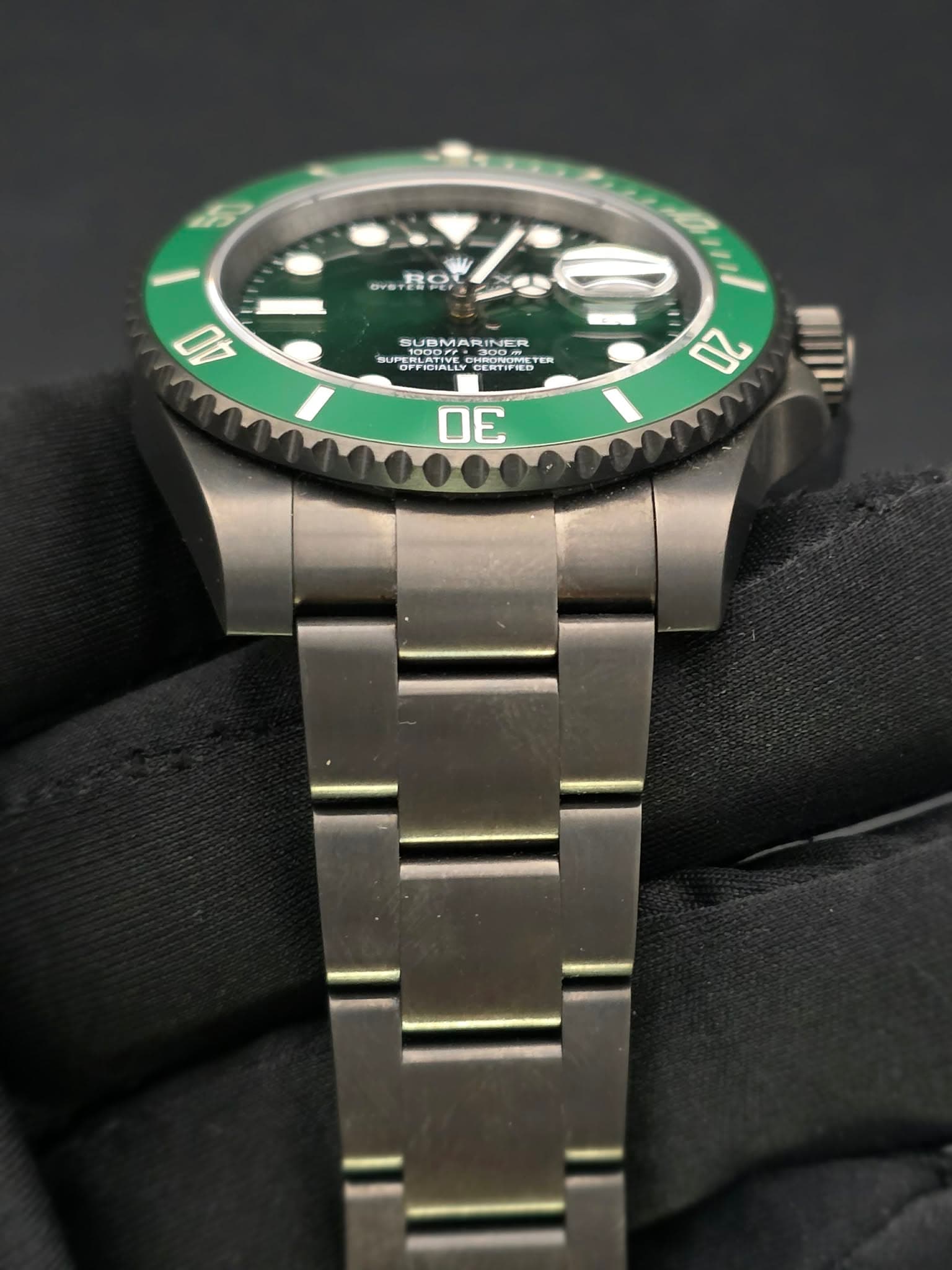 Rolex Summariner Date "Hulk" - view 4