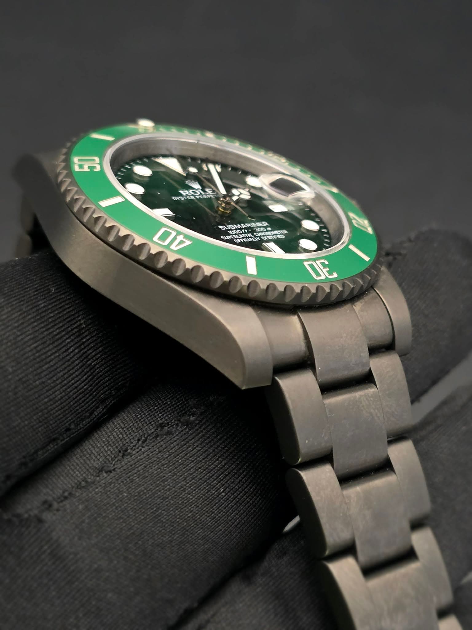 Rolex Summariner Date "Hulk" - view 5